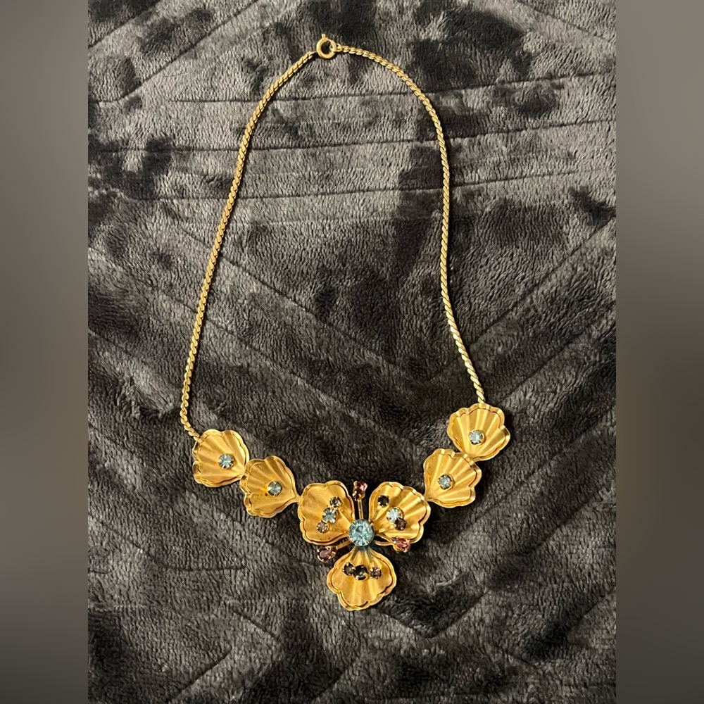 Gorgeous Vintage Orchid Choker Necklace